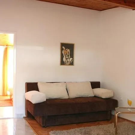 Roso Guest house 3*